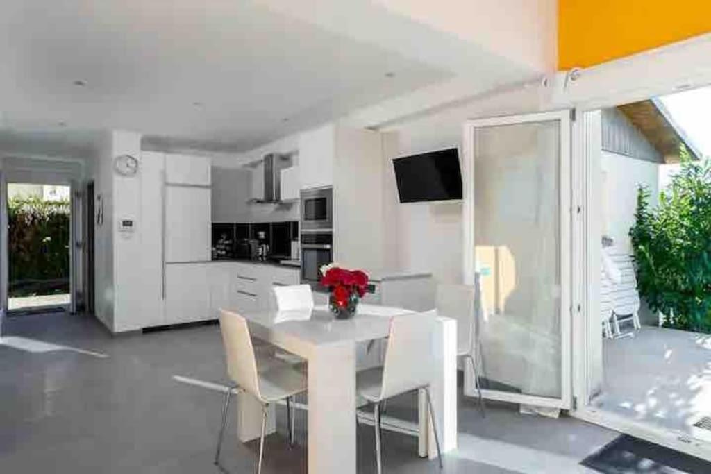 Apartament 4 Pers - Le Garden - 10 Min De Disney Bailly-Romainvilliers Zewnętrze zdjęcie