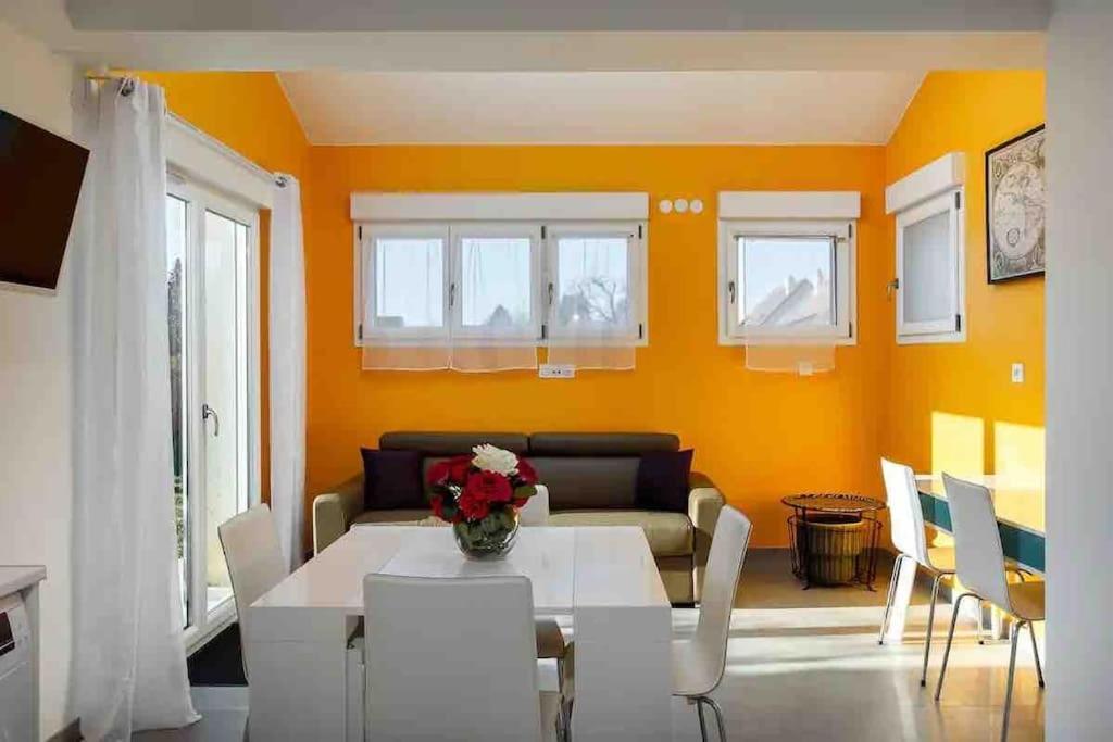 Apartament 4 Pers - Le Garden - 10 Min De Disney Bailly-Romainvilliers Zewnętrze zdjęcie